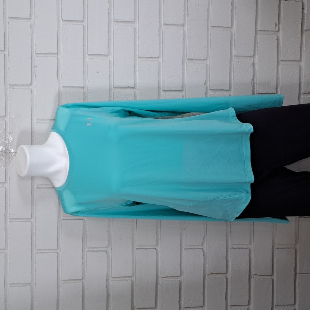 Under Armour Teal "keep You Cool" Cut Out Back Detail Top. Size Large. NWT